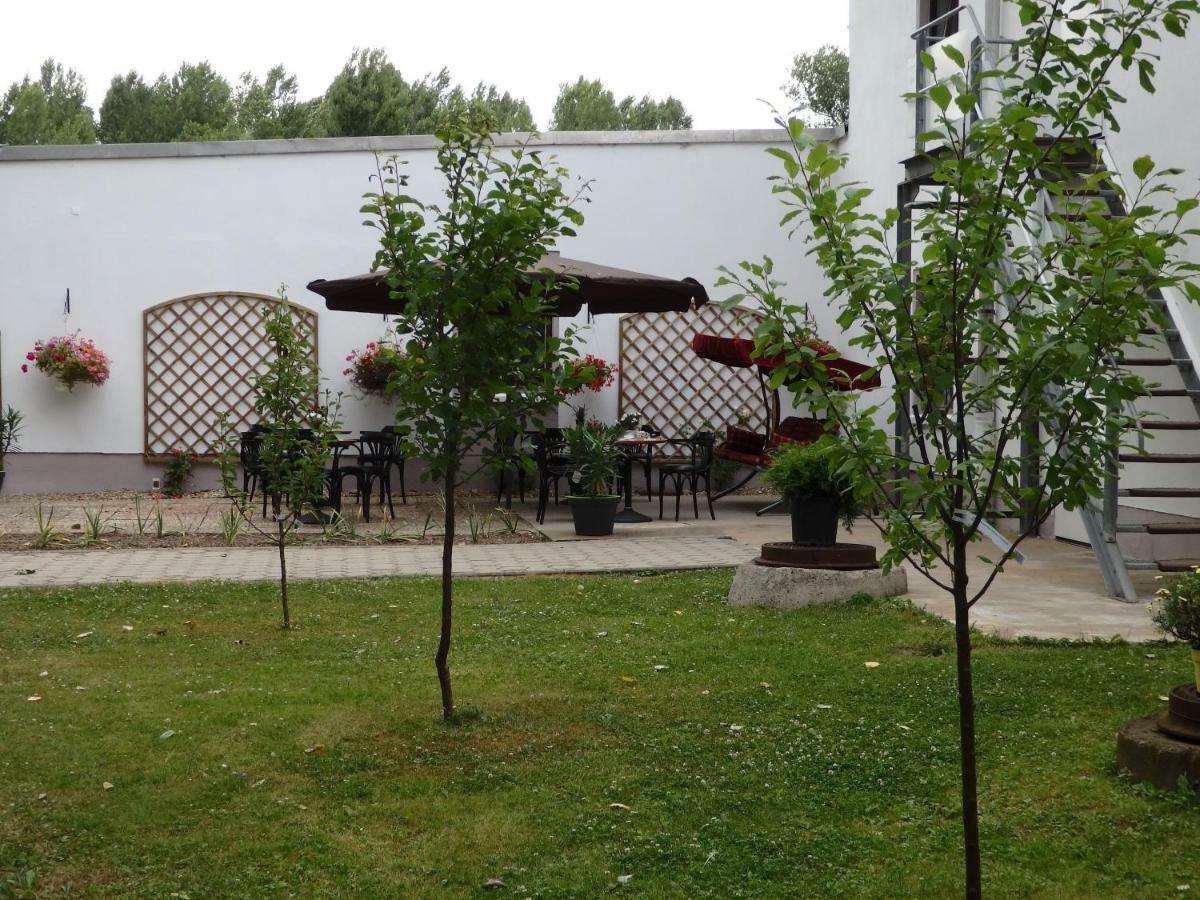 Zur Saale Hotel Weissenfels Ngoại thất bức ảnh