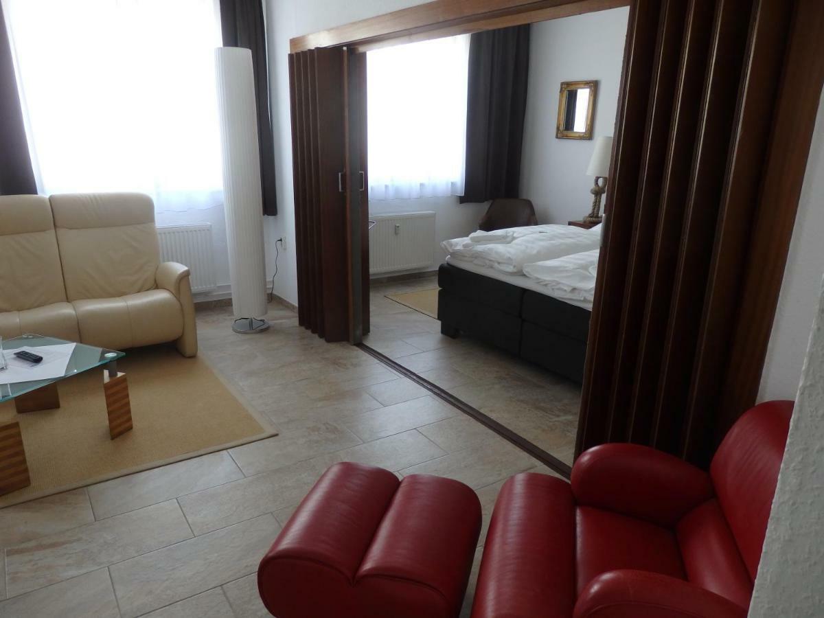 Zur Saale Hotel Weissenfels Ngoại thất bức ảnh